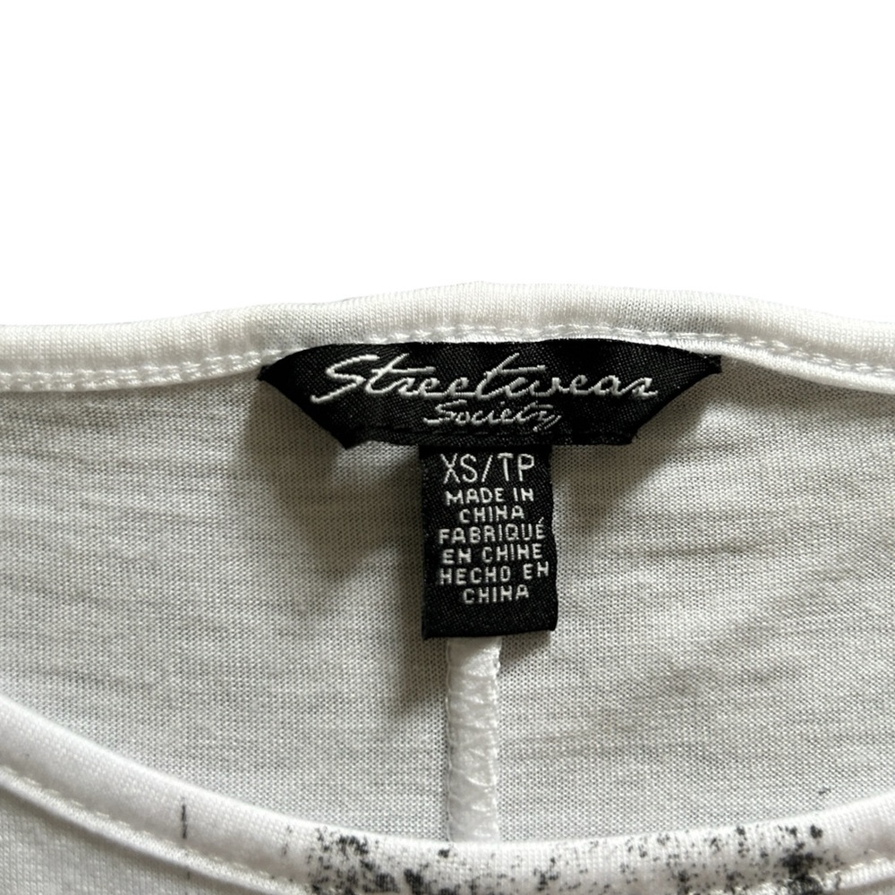 Y2K Grunge White and Grey British Flag Graphic Distressed Top - Picture 5 of 5